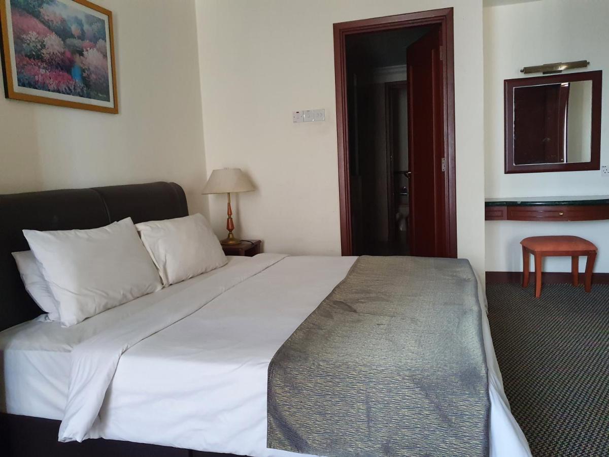 Moonlight Service Suite Kuala Lumpur Exterior foto