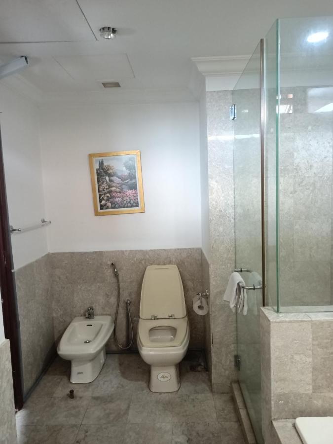 Moonlight Service Suite Kuala Lumpur Exterior foto